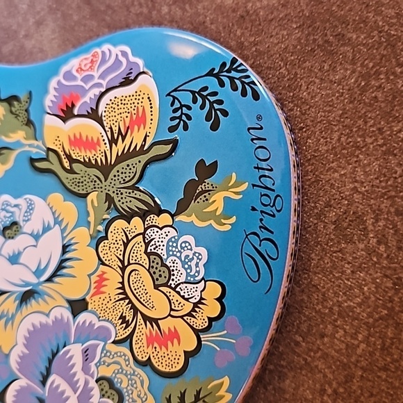 3/$30 BRIGHTON Floral Heart Jewelry Tin Box - Picture 8 of 9